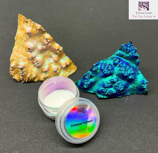 Tiny Turner Ethereal Mica Powder Single 0.5g Pot 'Aurora'