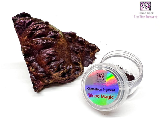 Tiny Turner Chameleon Mica Powder Single 0.5g Pot 'Blood Magic'