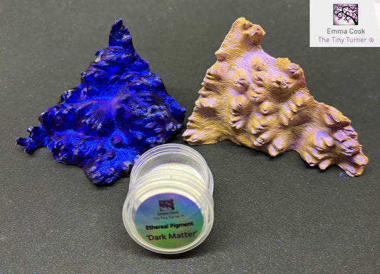 Tiny Turner Ethereal Mica Powder Single 0.5g Pot 'Dark Matter'