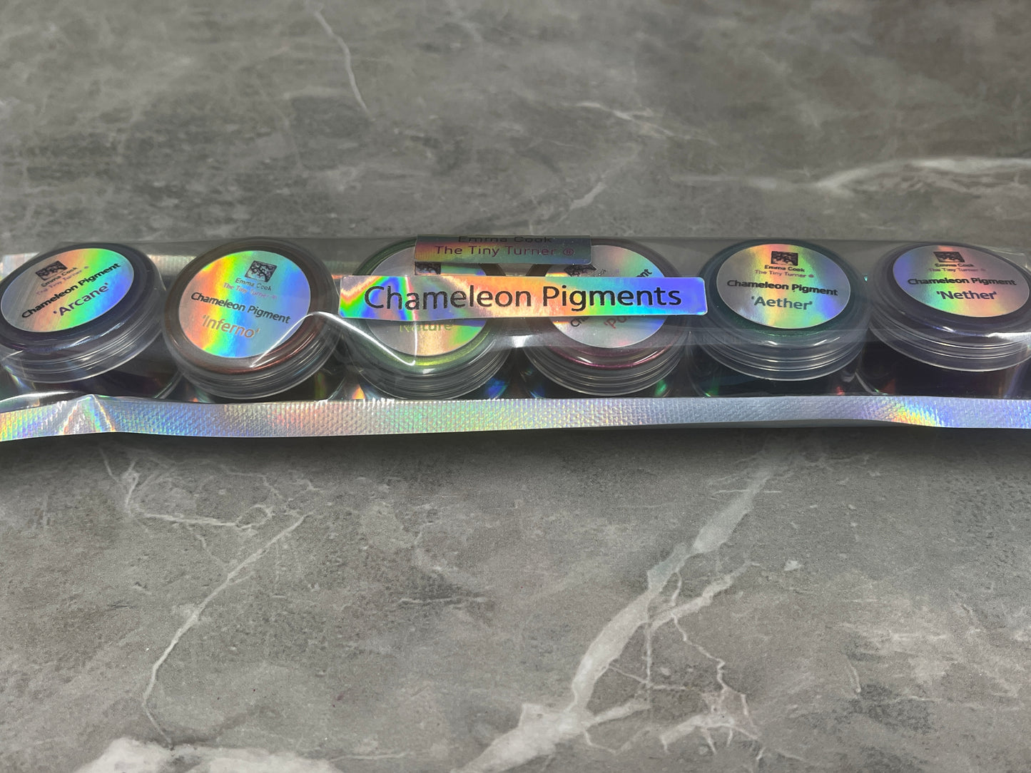 Tiny Turner Chameleon Powder (6 x 0.5g Pots)