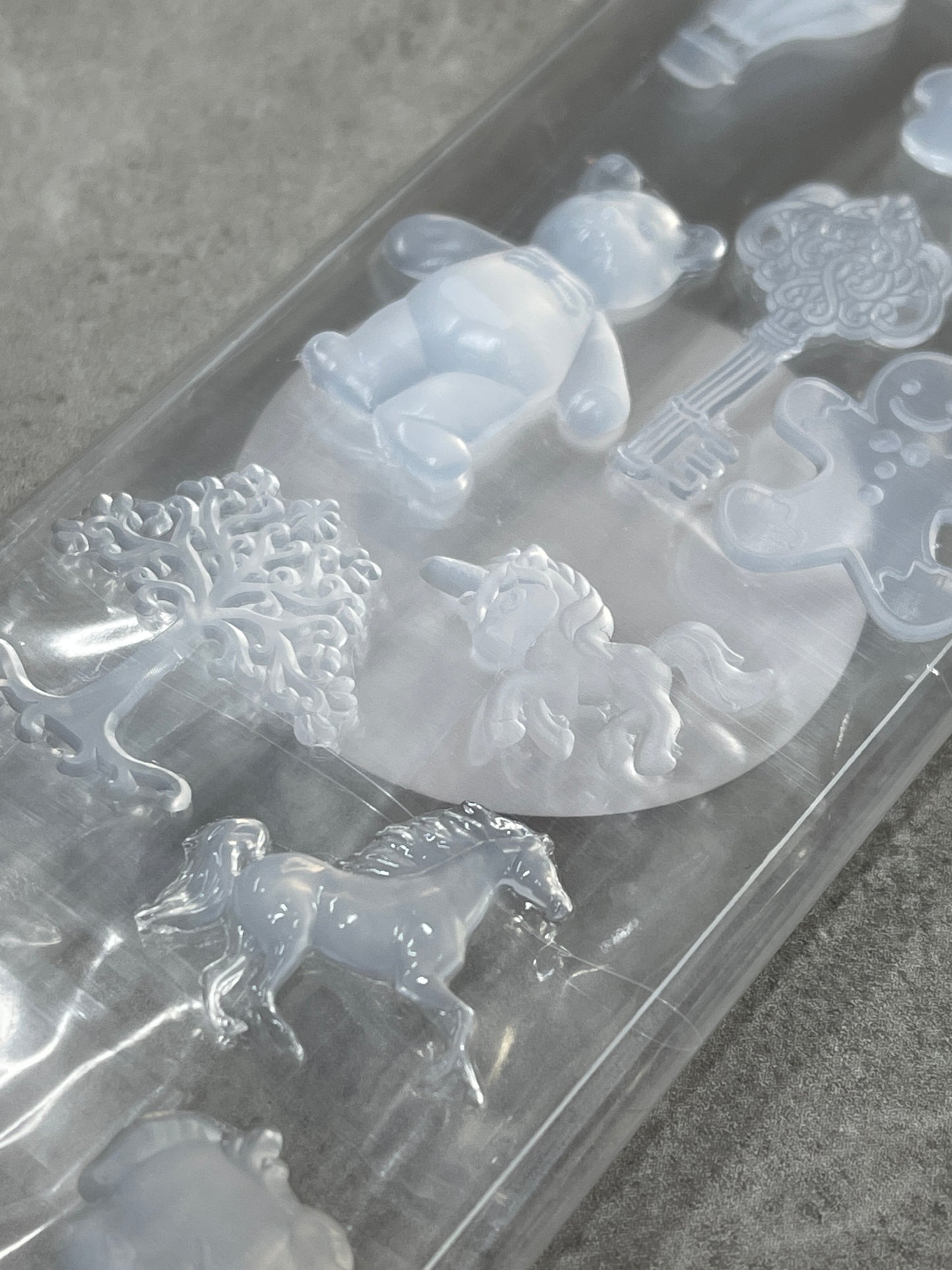 Set of 10 Tiny, Borderless, Silicone Inlays