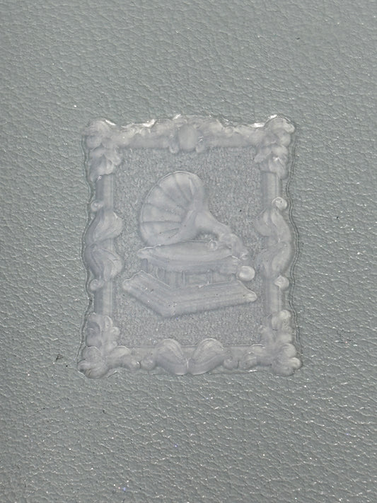 Gramophone with Border
