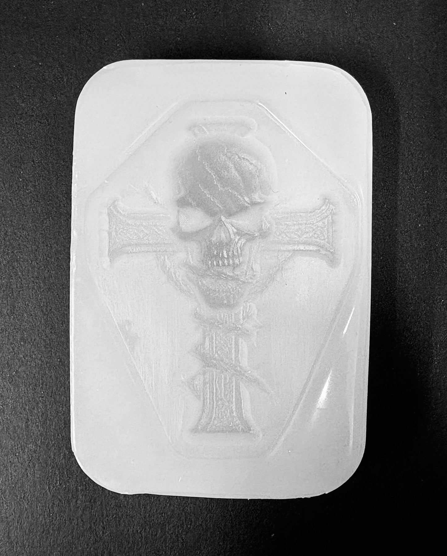 Cross and Skull Mould